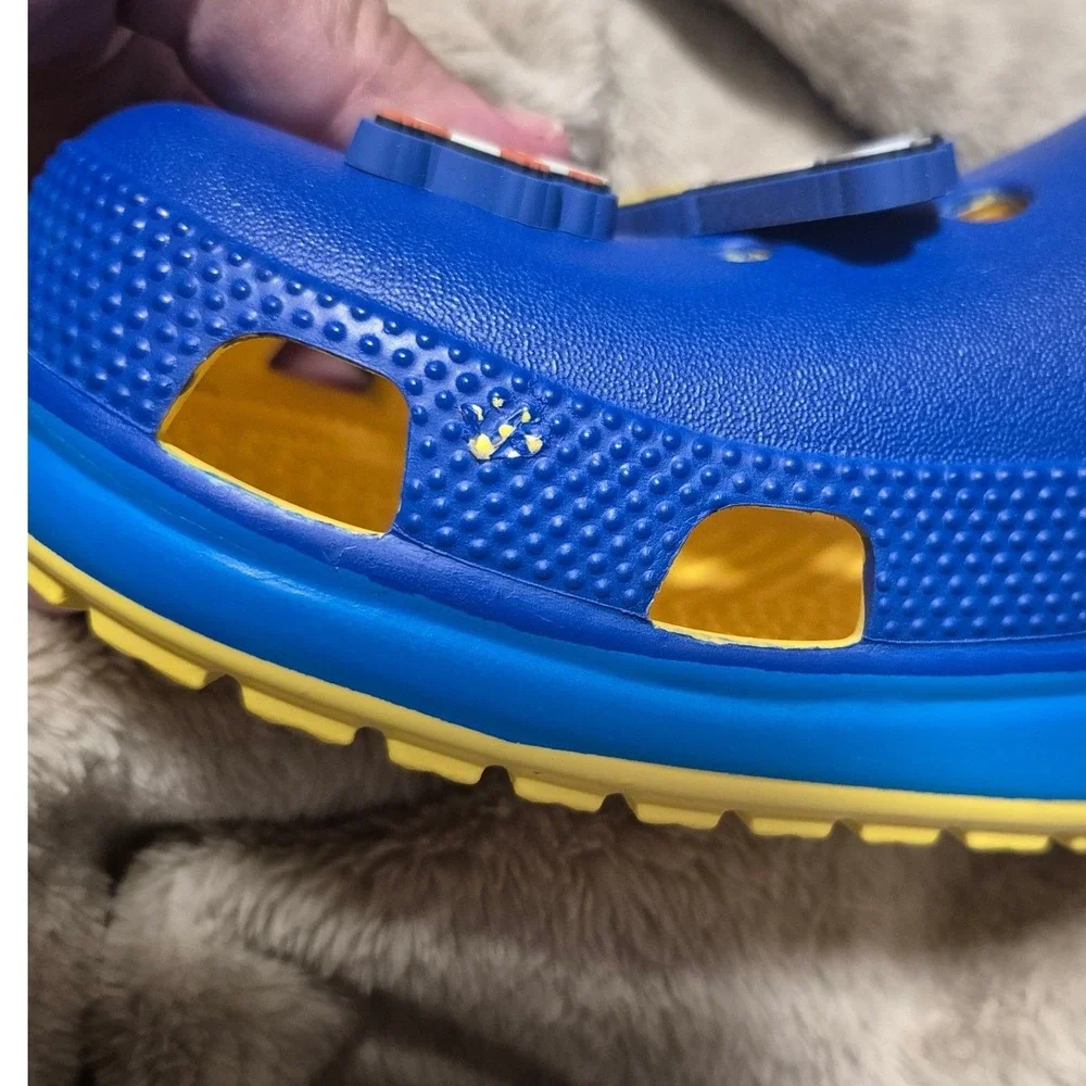 Disney Snow White Crocs Classic Clogs Blue Yellow Red Bow Jibbitz Men 13